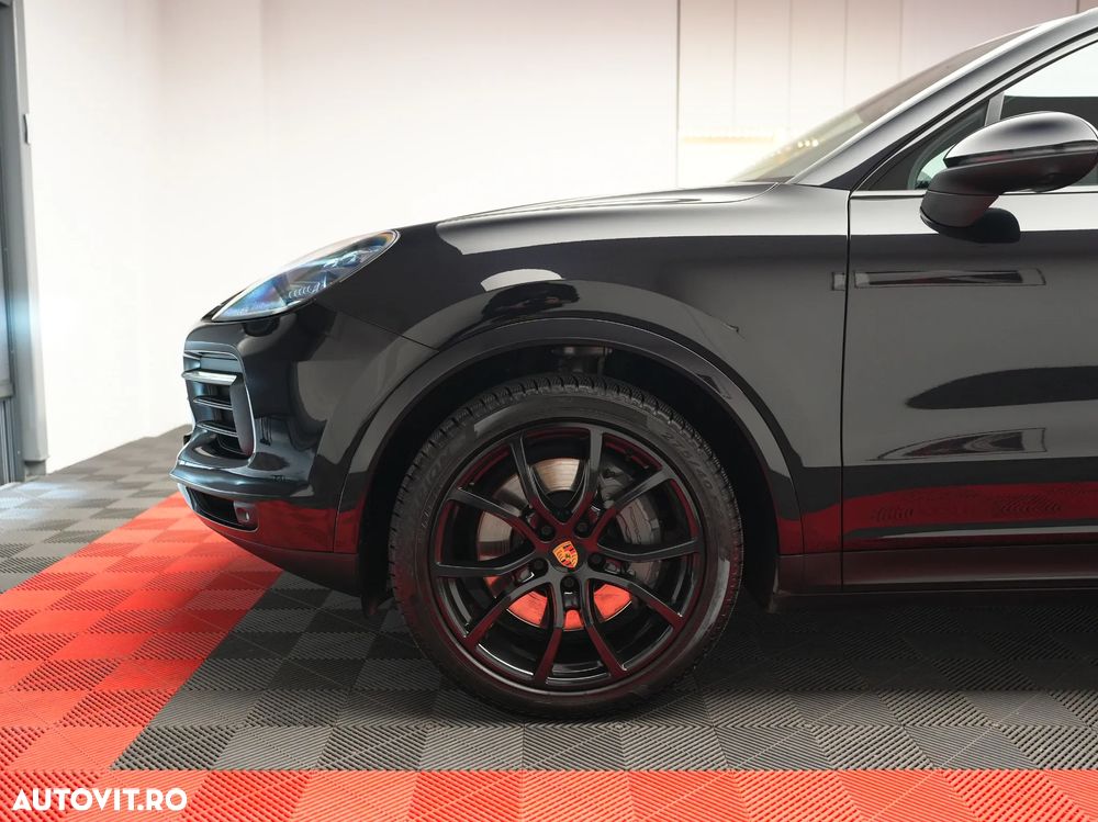 Porsche Cayenne Coupe S - 5