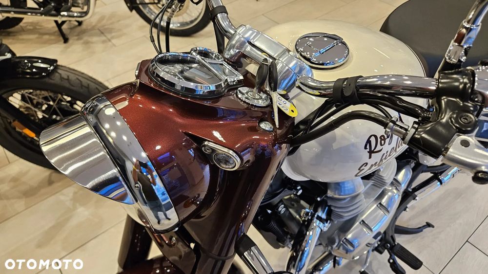 Royal Enfield Classic - 17