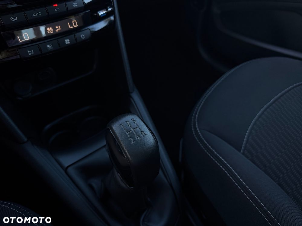 Peugeot 208 PureTech 82 Urban Move - 14