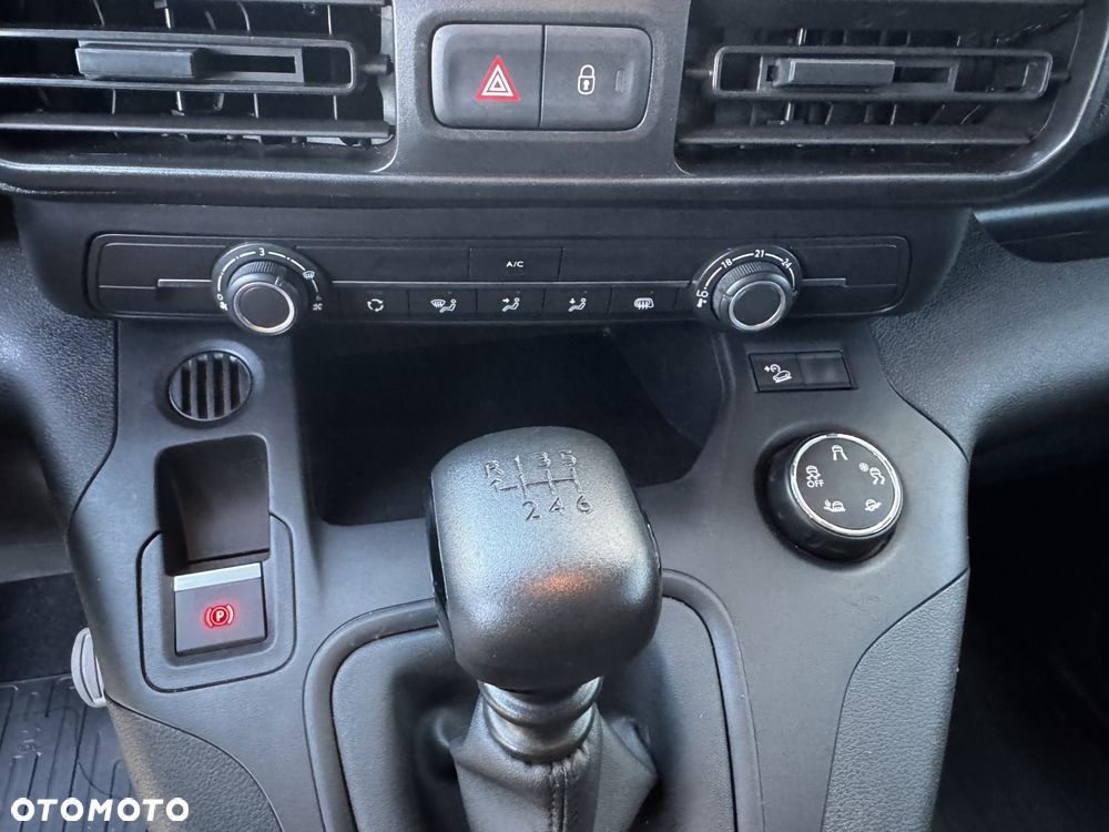 Toyota Proace City - 15