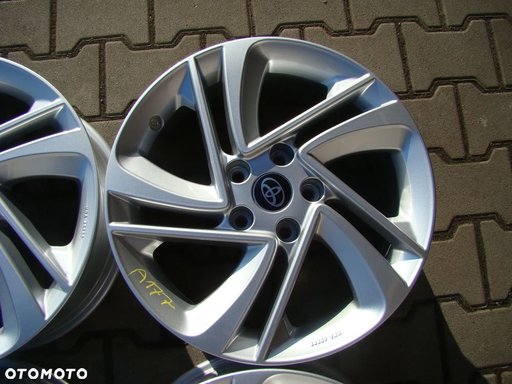 a177 5x114,3 Toyota Auris Corolla Avensis C-HR Camry Corolla Cross 7Jx17 - 4