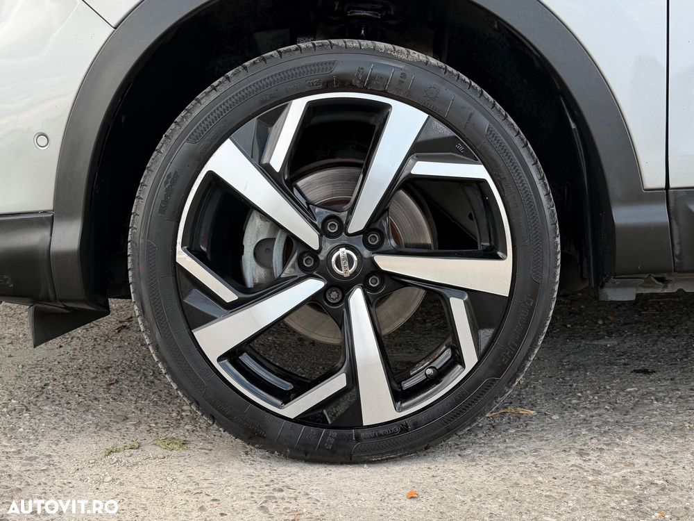 Nissan Qashqai 1.6 DCI TEKNA+ - 30