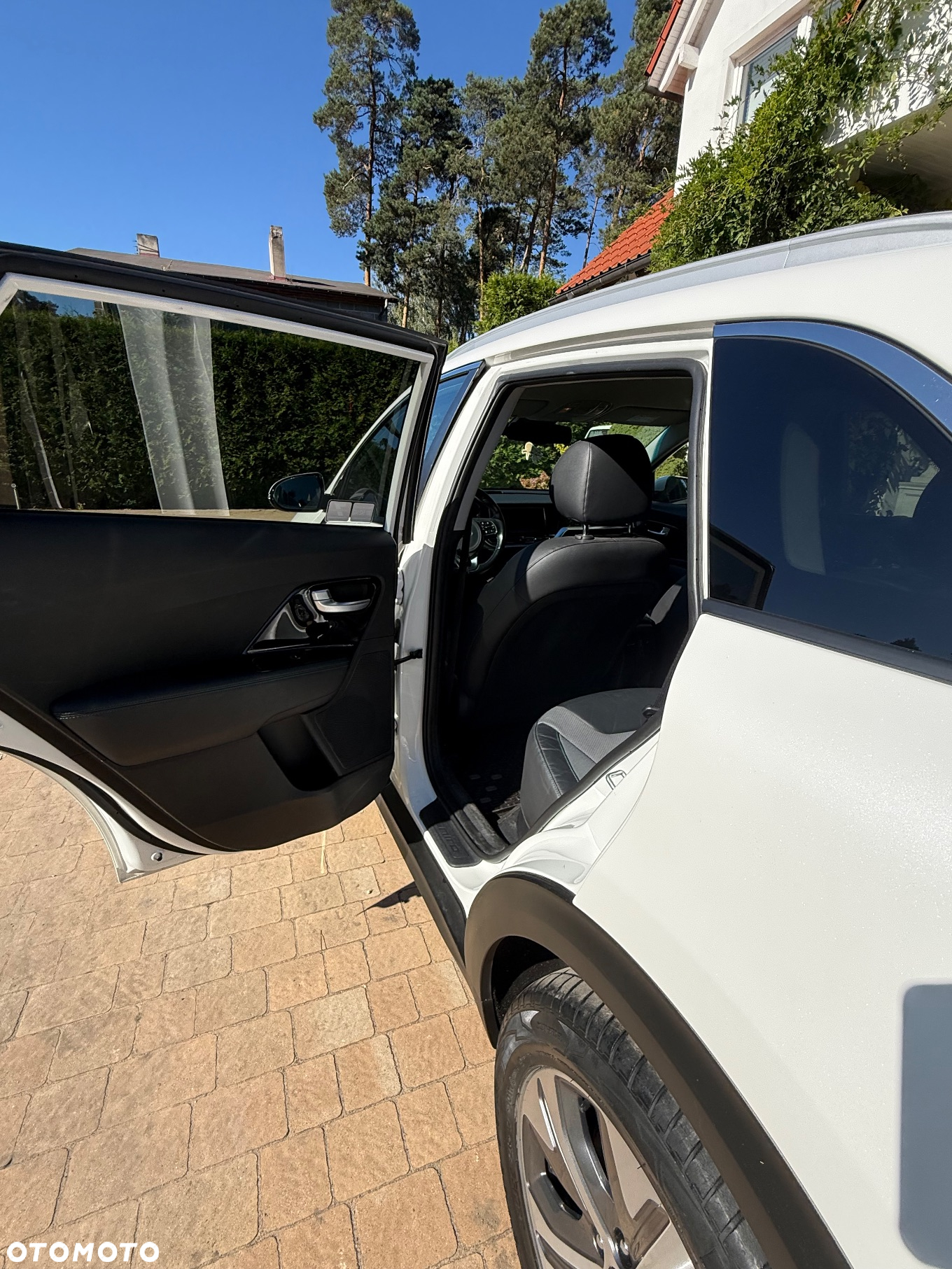 Kia Niro e-Niro 64kWh L - 17