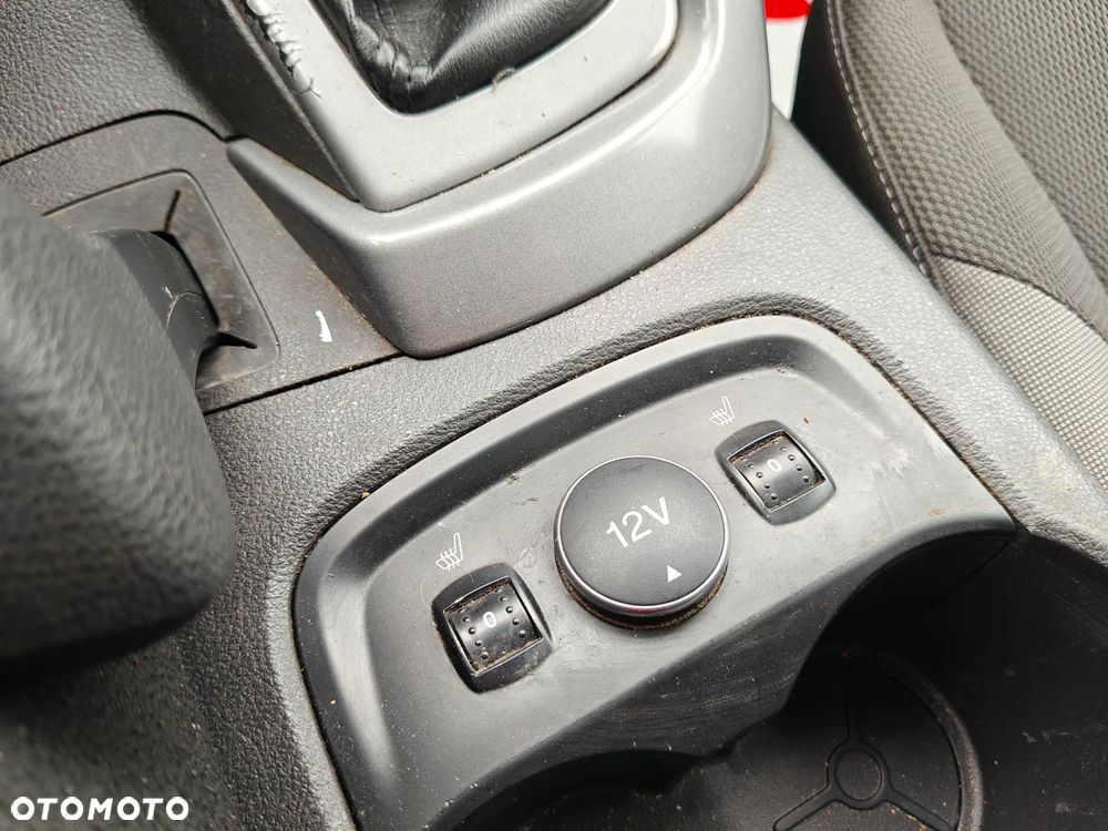 Ford Focus 1.6 TDCi DPF Start-Stopp-System Ambiente - 9