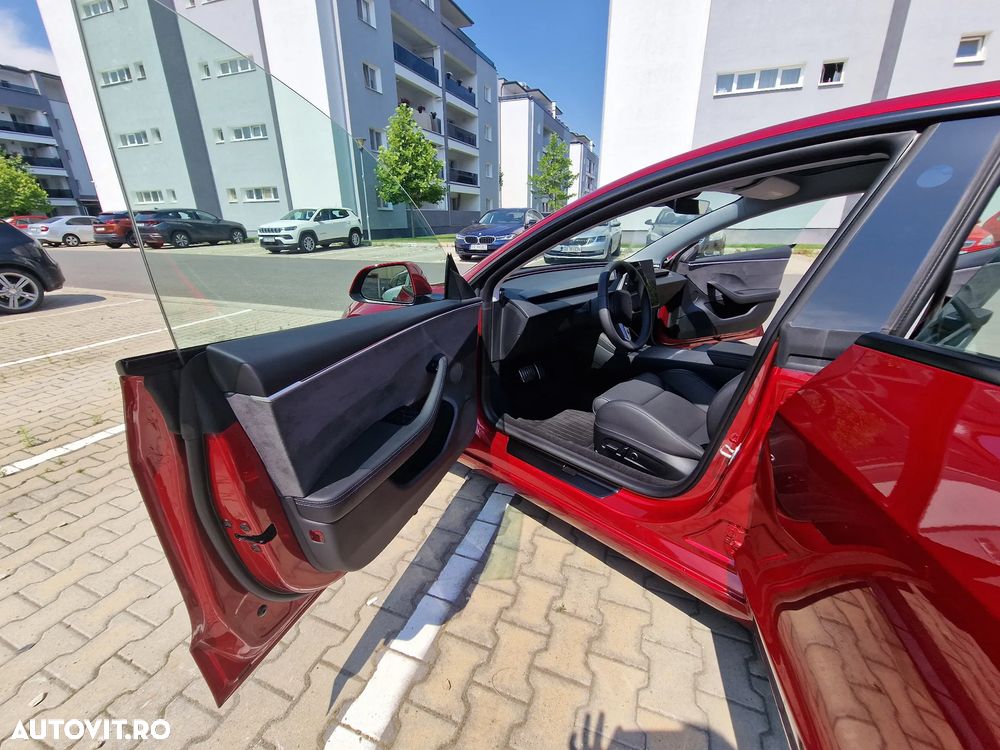 Tesla Model 3 Langstreckenbatterie Allradantrieb Dual Motor Performance - 18