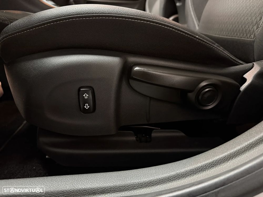 Opel Astra 1.0 Business Edition S/S - 16