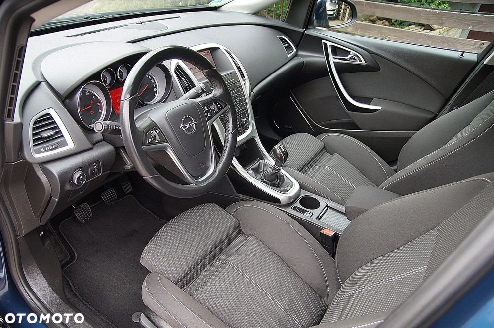 Opel Astra 1.4 Turbo Edition Sport - 12