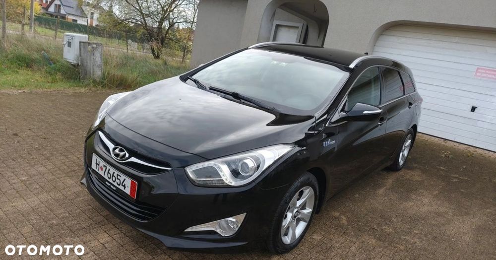 Hyundai i40 Kombi blue 1.7 CRDi Premium - 40