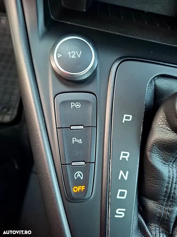 Ford Focus 2.0 EcoBlue Titanium Business - 18