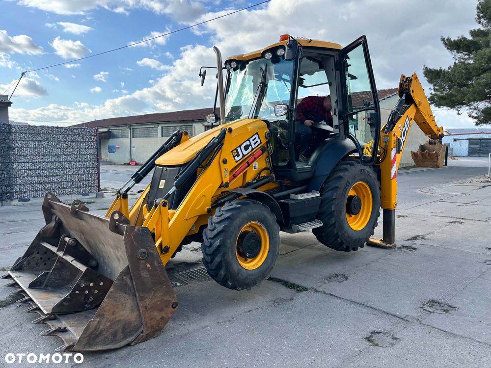 JCB 3CXeco - 7