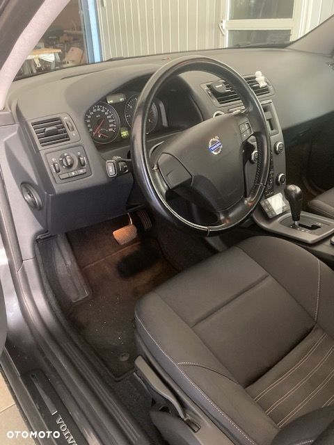 Volvo V50 - 16