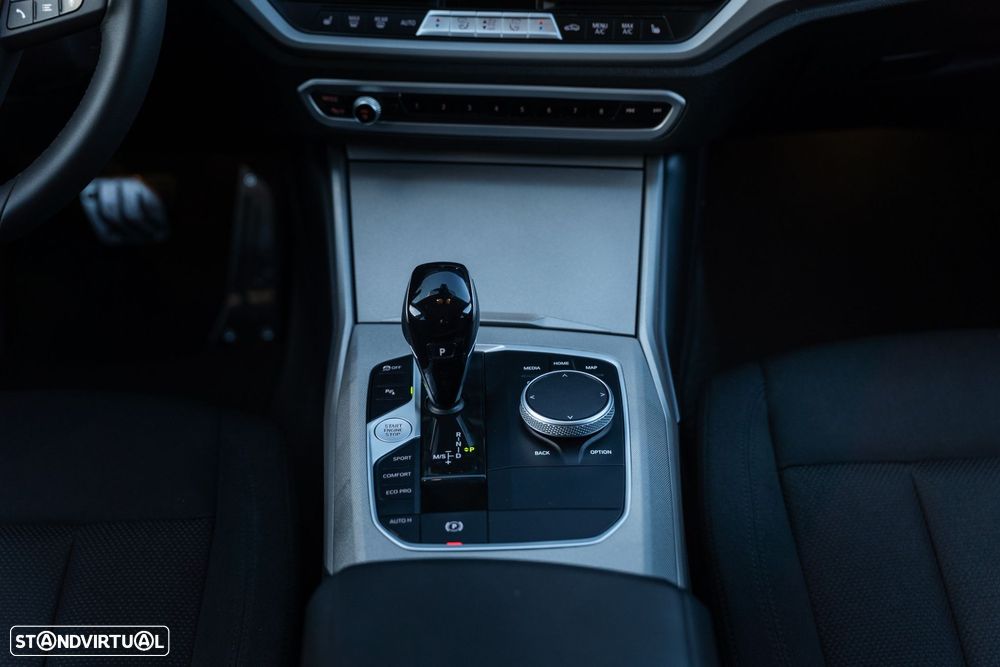 BMW 320 d Line Sport Shadow Auto - 16