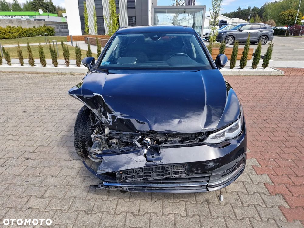 Volkswagen Golf 1.5 eTSI EVO Style DSG - 10