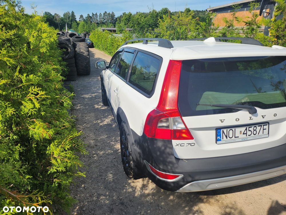 Volvo XC 70 3.2 AWD Momentum - 5