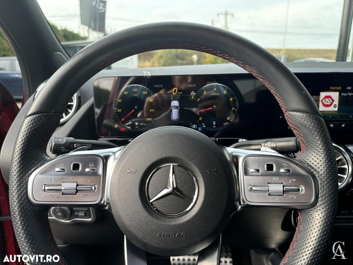 Mercedes-Benz GLA 200 4MATIC Aut. - 11