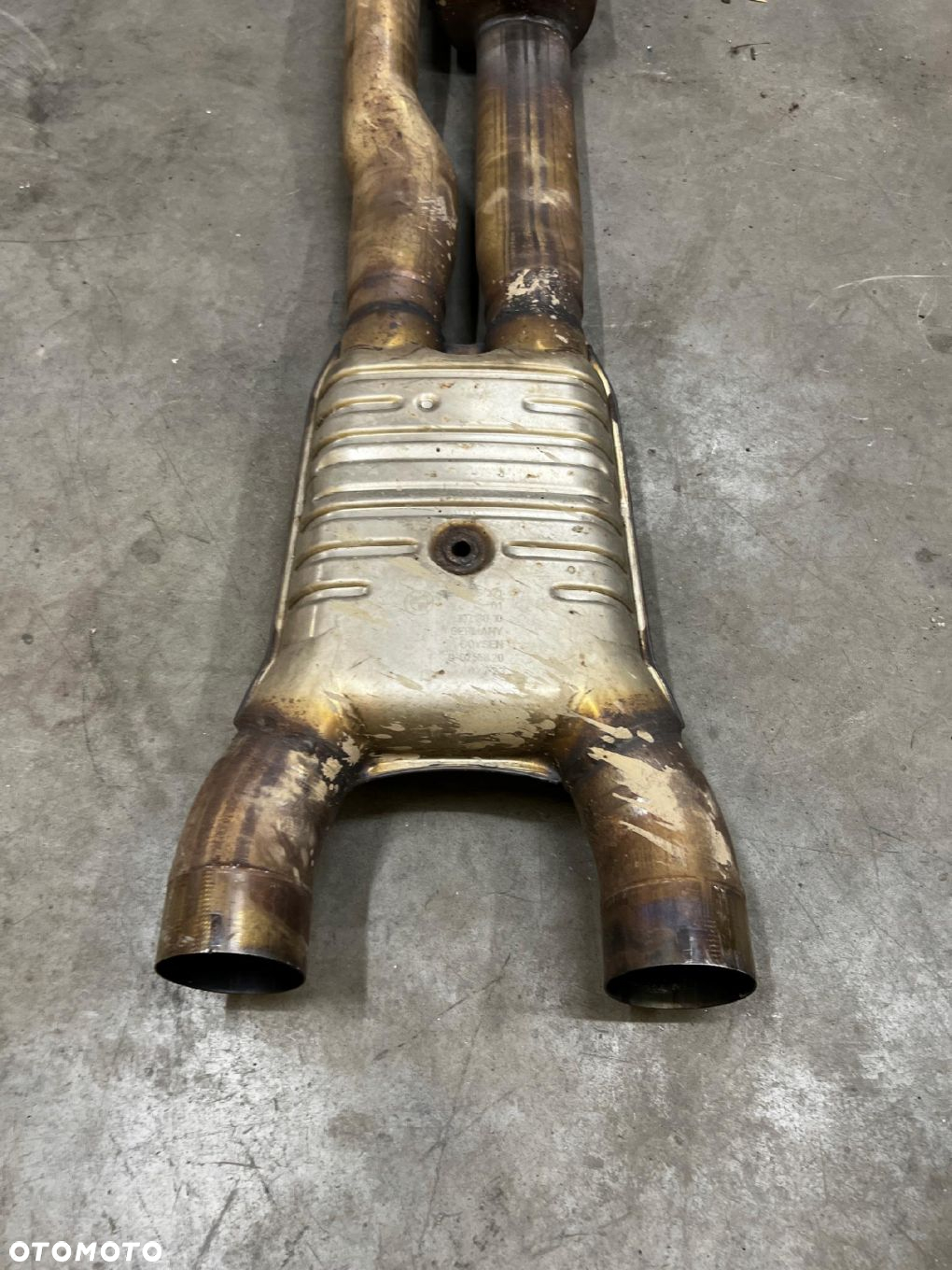 KATALIZATOR TŁUMIK RURA WYDECHOWA WYDECH BMW M5 F90 - 2