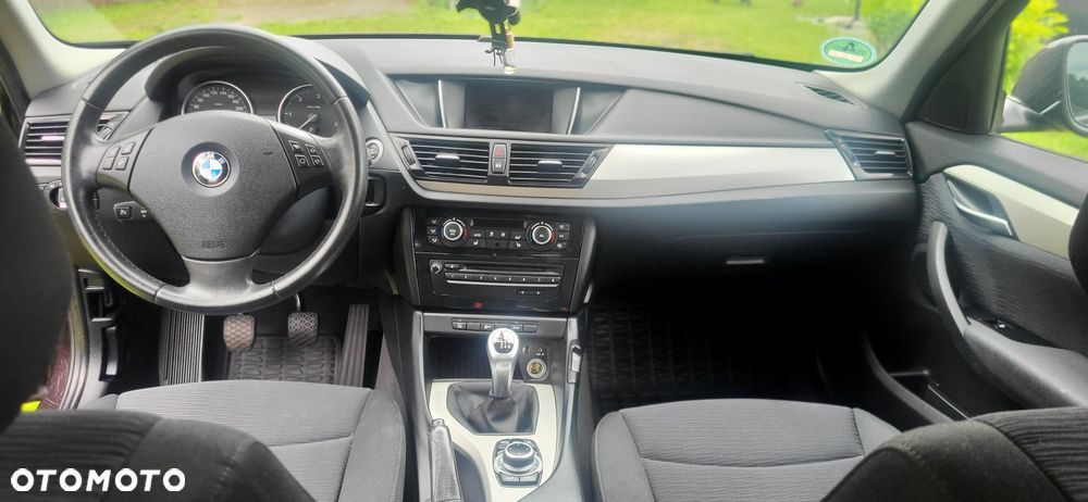 BMW X1 - 8