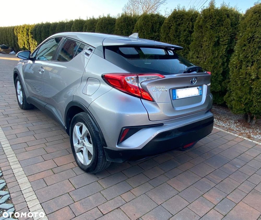 Toyota C-HR - 2