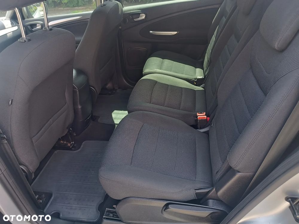 Ford S-Max 2.0 EcoBoost Titanium - 13