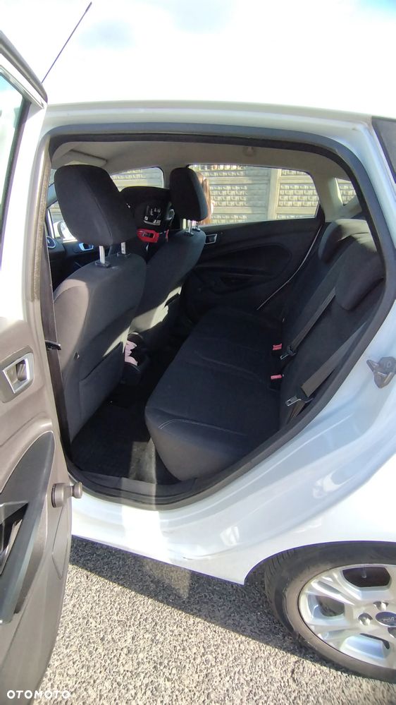 Ford Fiesta 1.0 EcoBoost STart-Stop Titanium - 4