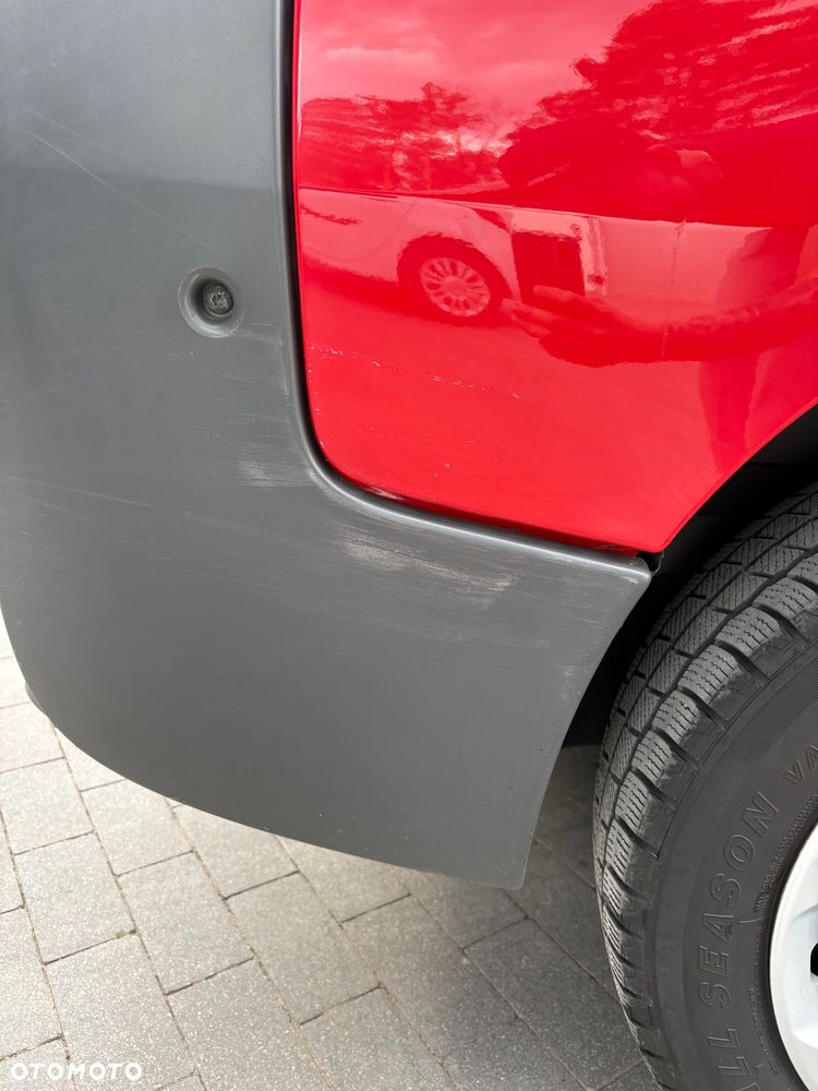 Opel Vivaro L1H1 2.7t - 16