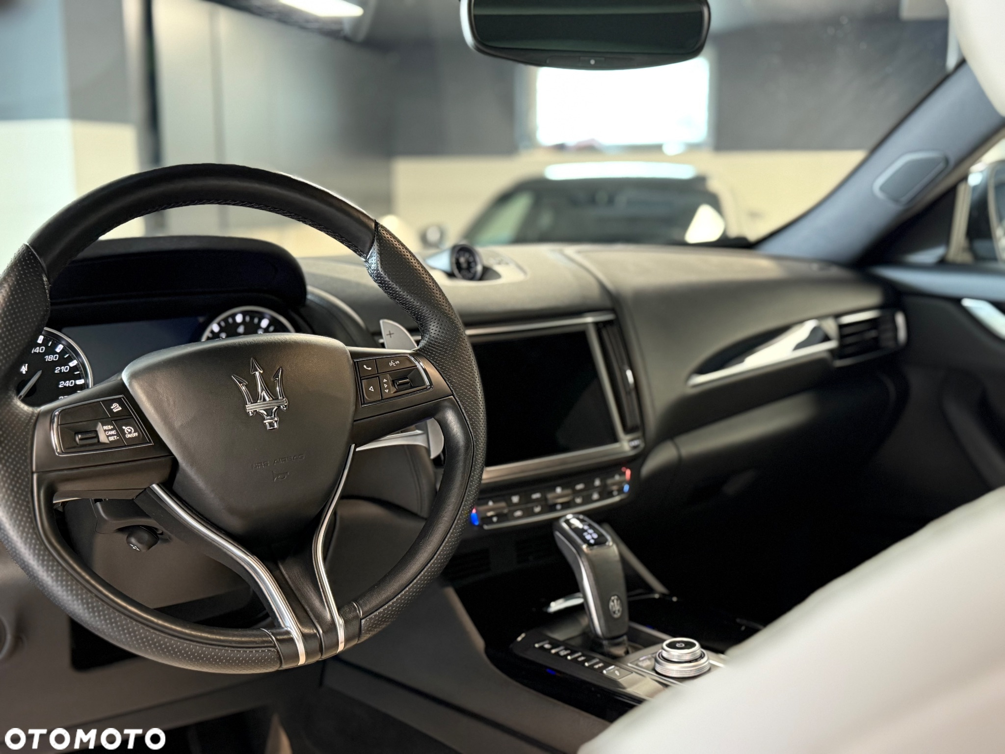 Maserati Levante S Q4 - 14