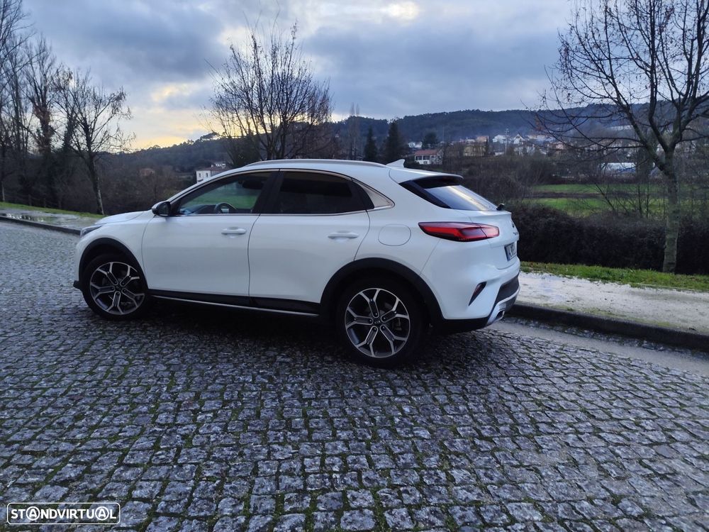 Kia XCeed 1.6 CRDi MHEV Drive - 5