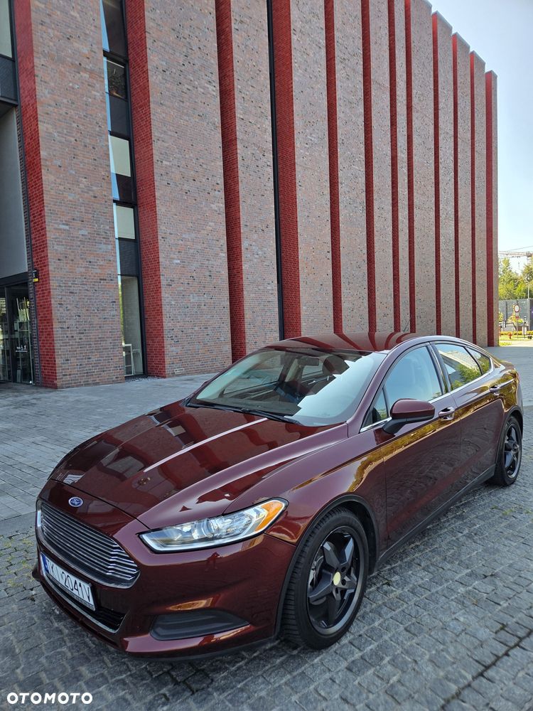 Ford Fusion - 7