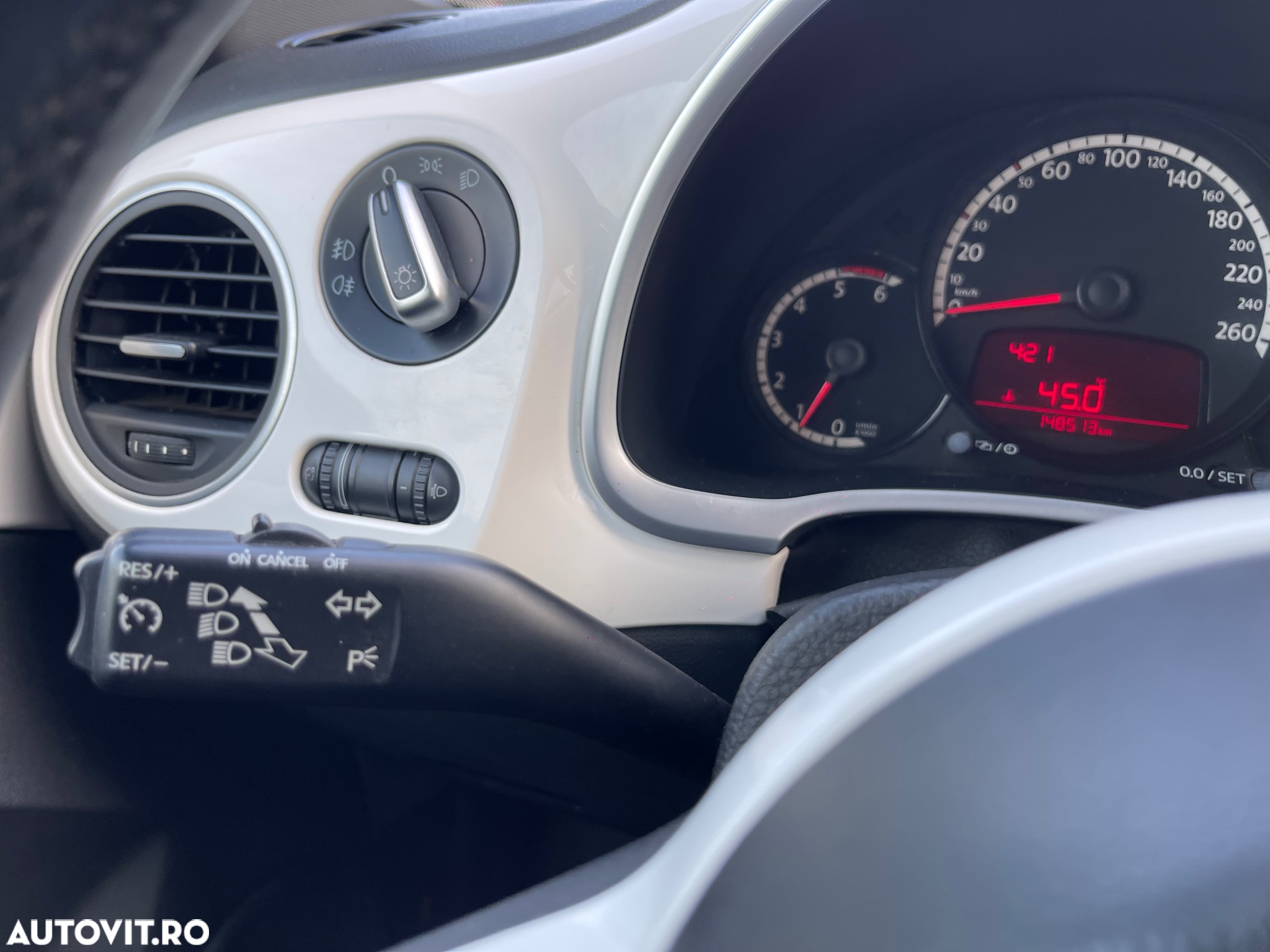 Volkswagen Beetle 1.6 TDI Design - 19