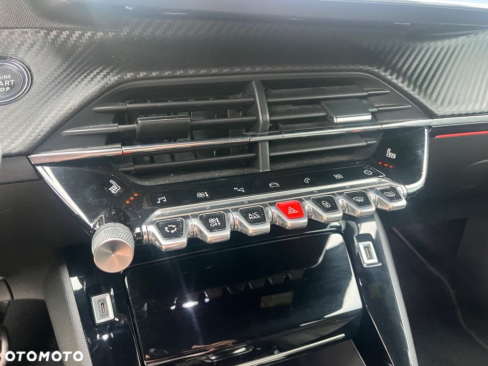 Peugeot 2008 1.5 BlueHDi GT Line S&S EAT8 - 19