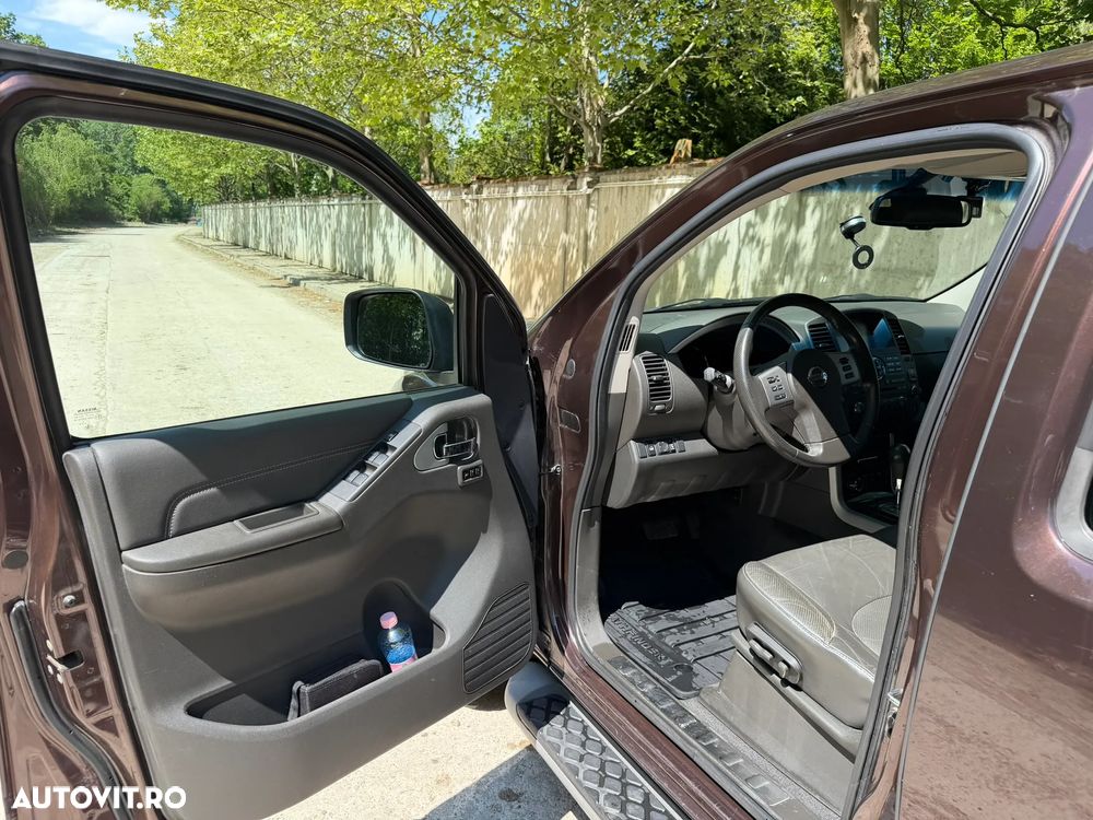 Nissan Pathfinder 2.5 dCi DPF All Mode 4X4 SE Aut. - 8