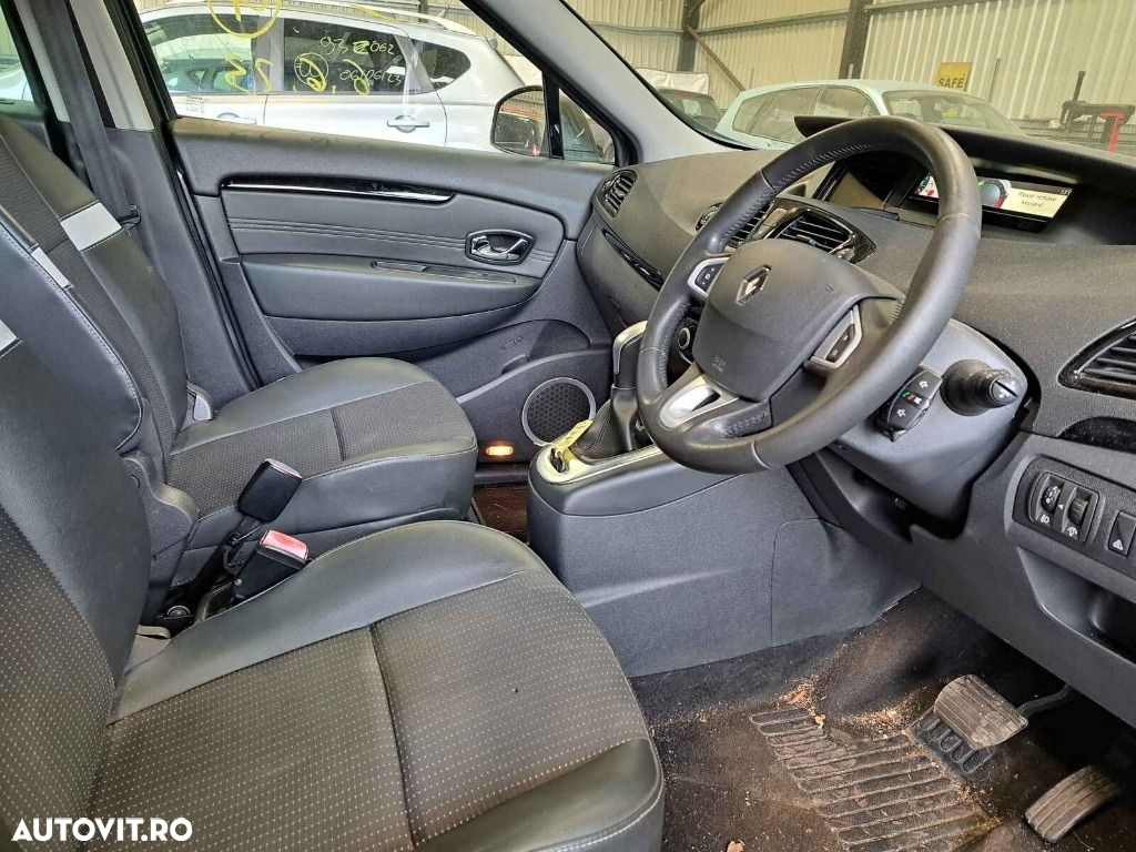 Macara geam dreapta spate Renault Scenic 3 2011 MONOVOLUM 1.5 dCI - 8