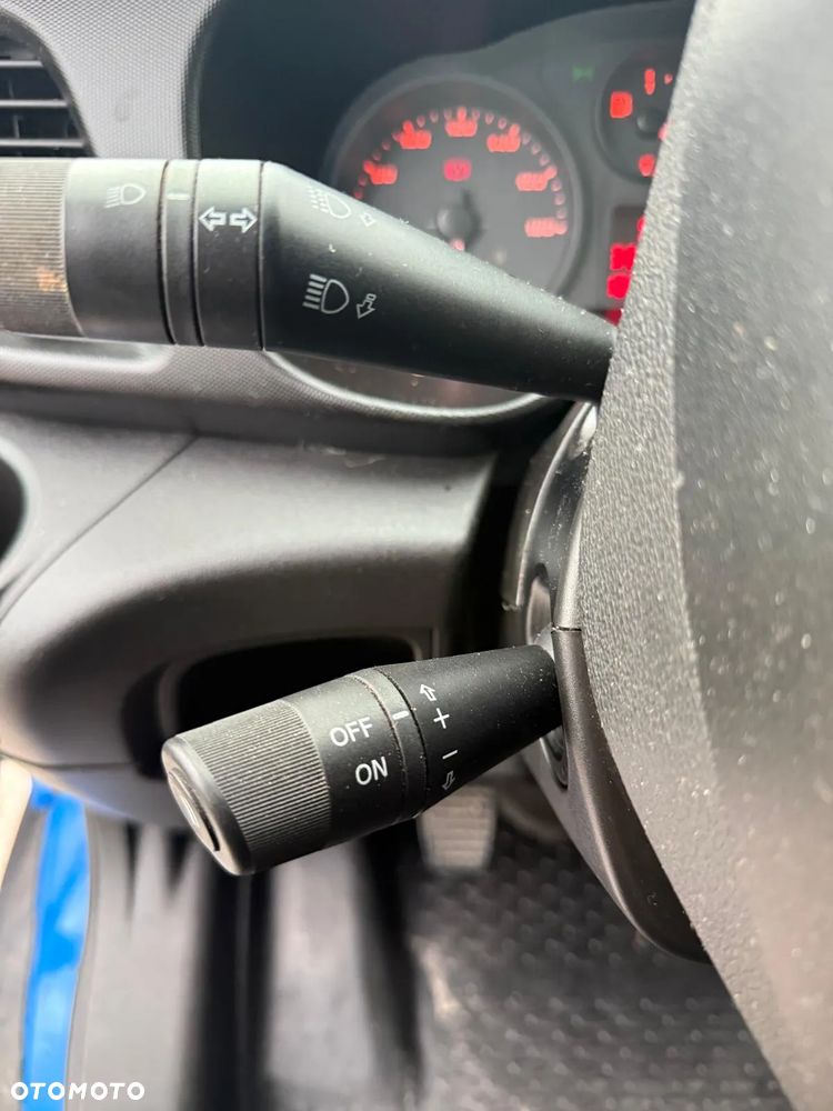 Iveco Daily* 72c18 Daily Zabudowa TEKBO  (firanka/kurtyna) - 29