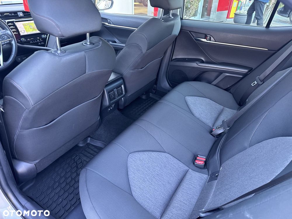 Toyota Camry 2.5 Hybrid Comfort CVT - 16