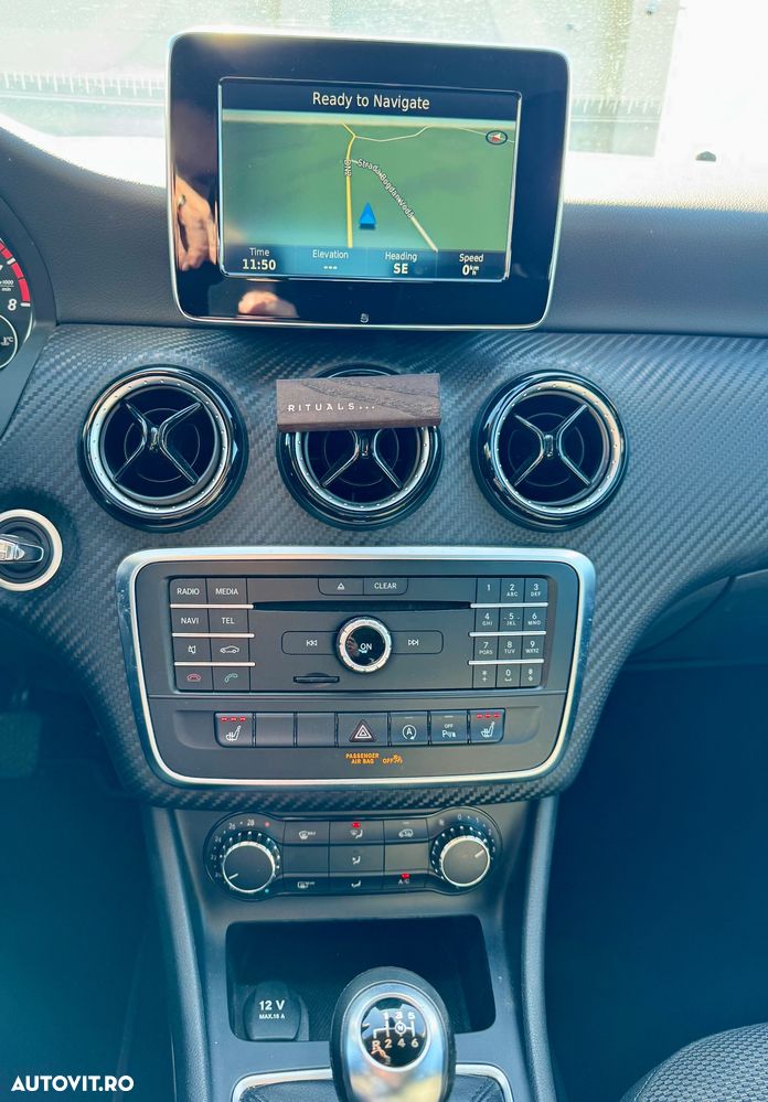 Mercedes-Benz GLA 200 - 17