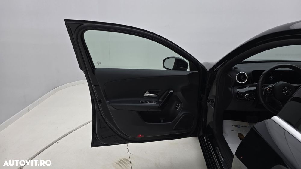 Mercedes-Benz A 180 - 11