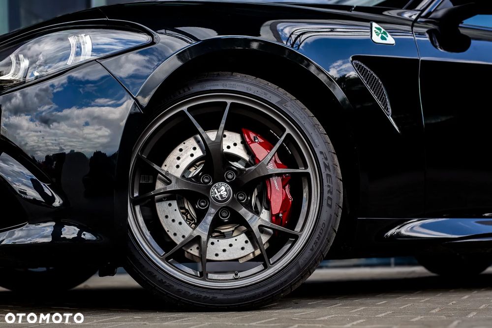 Alfa Romeo Giulia - 24