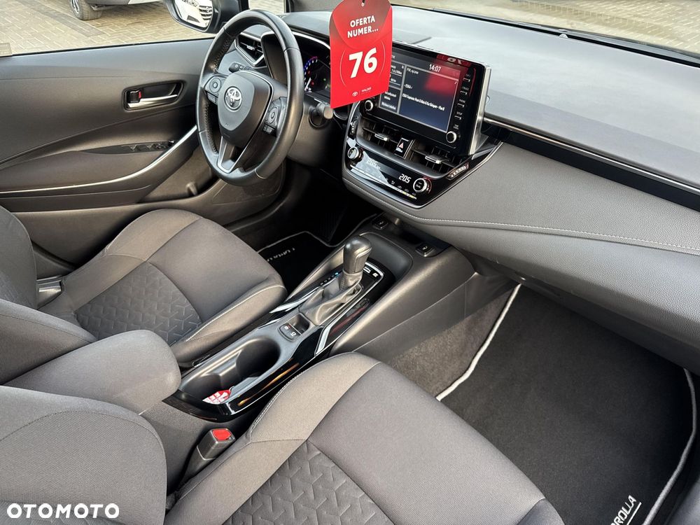 Toyota Corolla 1.8 Hybrid Comfort - 13