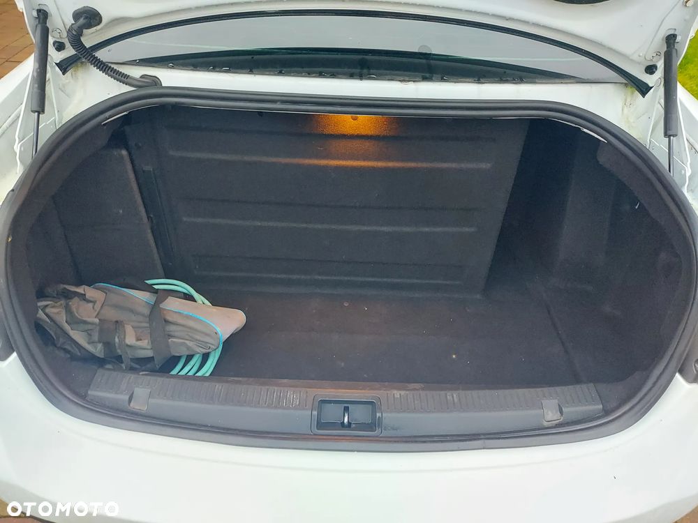 Renault Fluence - 12