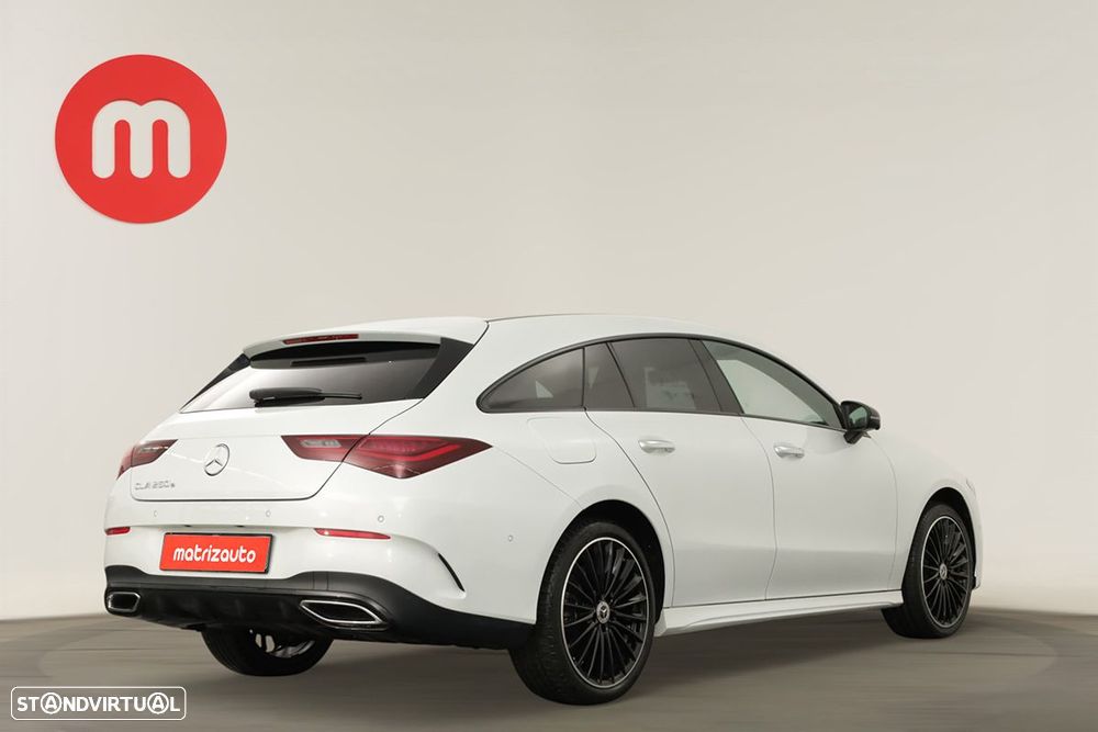 Mercedes-Benz CLA 250 - 4