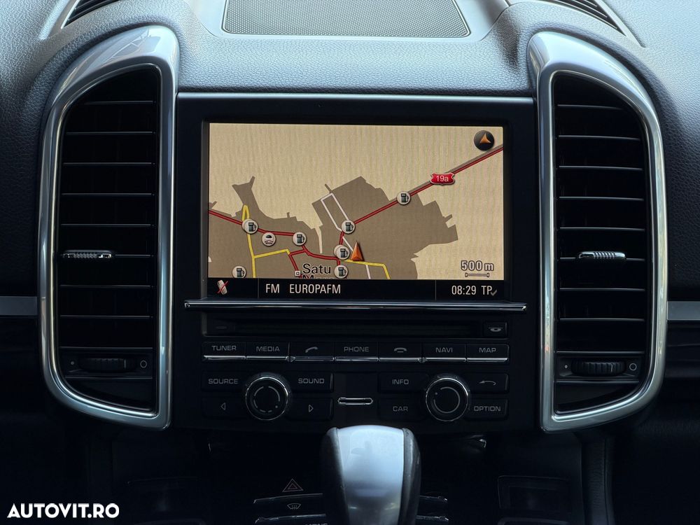 Porsche Cayenne Tiptronic S - 15