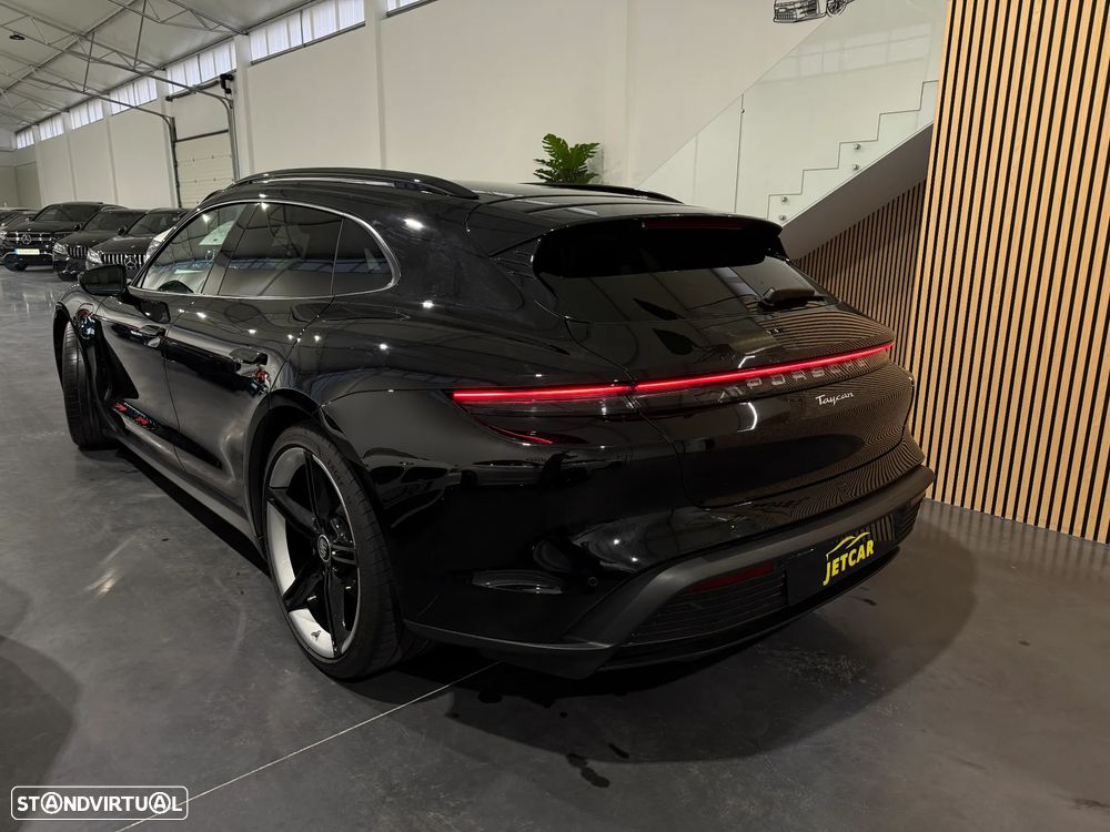 Porsche Taycan Sport Turismo Black Edition - 5