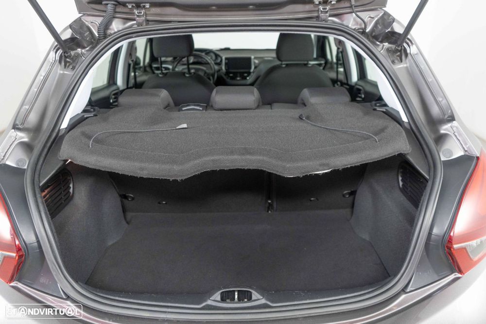 Peugeot 208 1.2 PureTech Style - 12