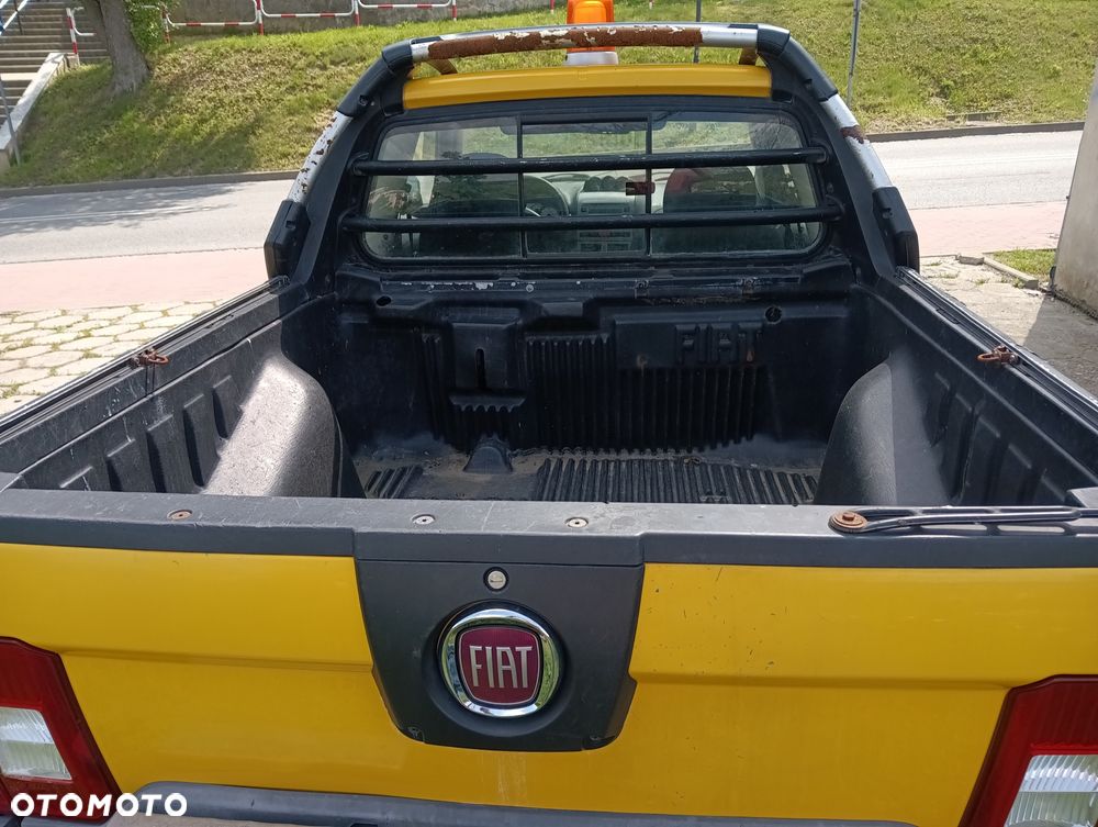 Fiat Strada Adventure - 3