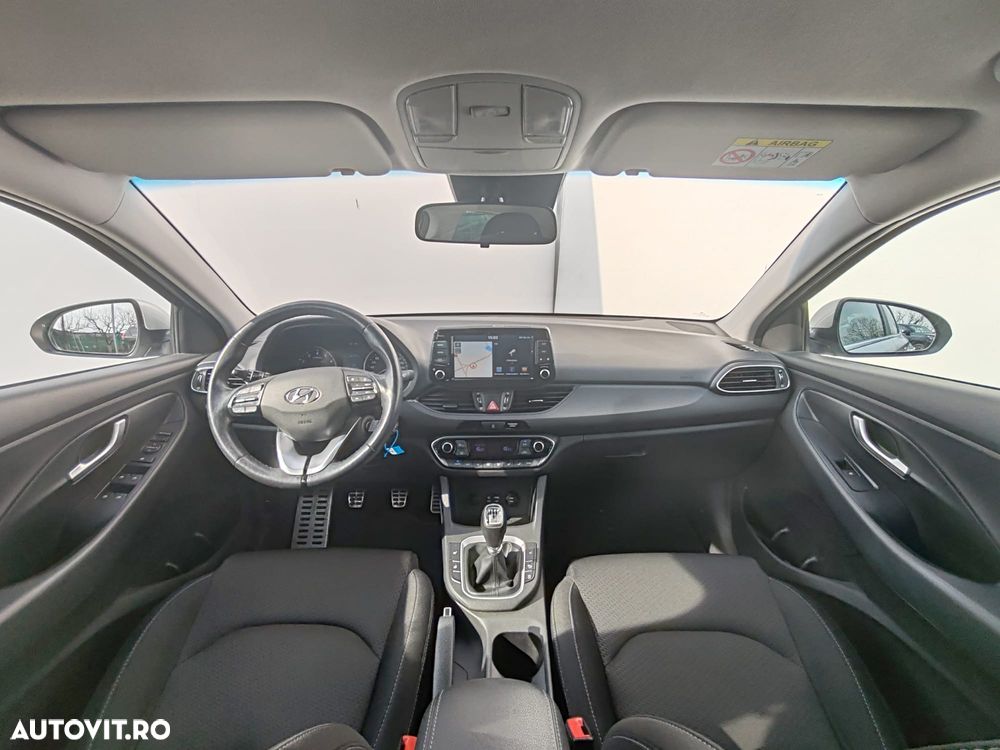 Hyundai i30 1.4 T-GDi 140CP 5DR Exclusive - 9