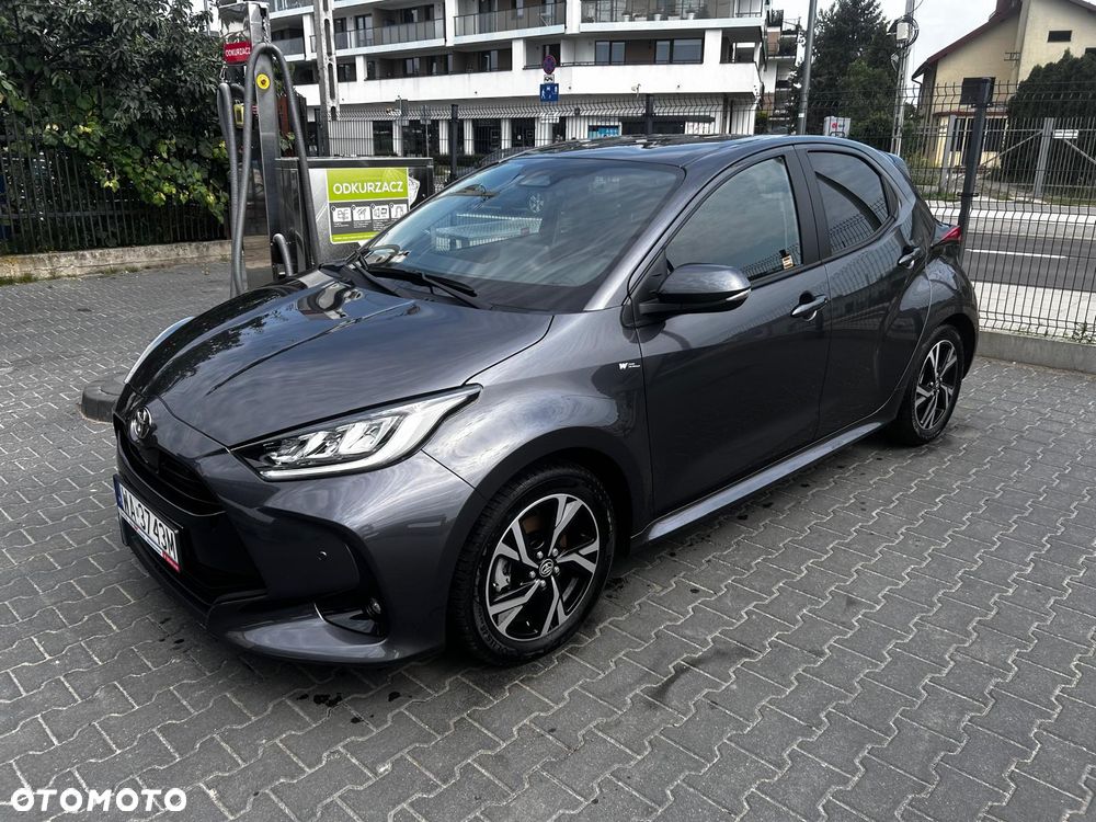Toyota Yaris - 4