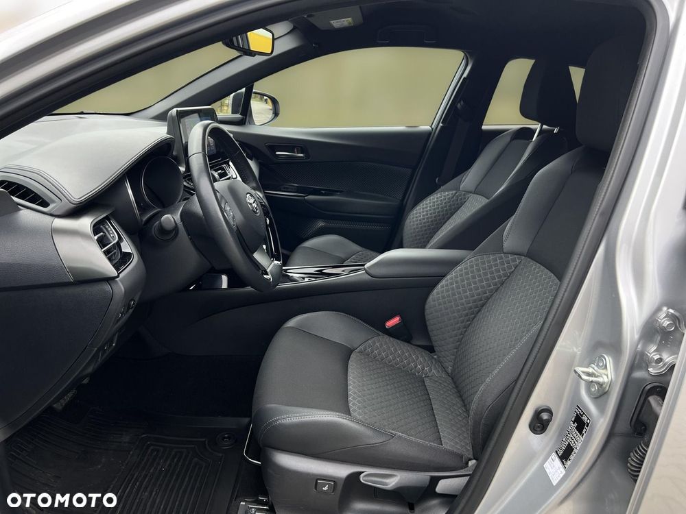 Toyota C-HR 2.0 Hybrid Style - 12