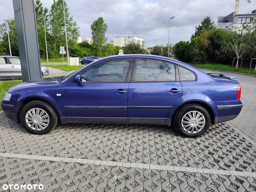Volkswagen Passat 1.9 TDI - 1
