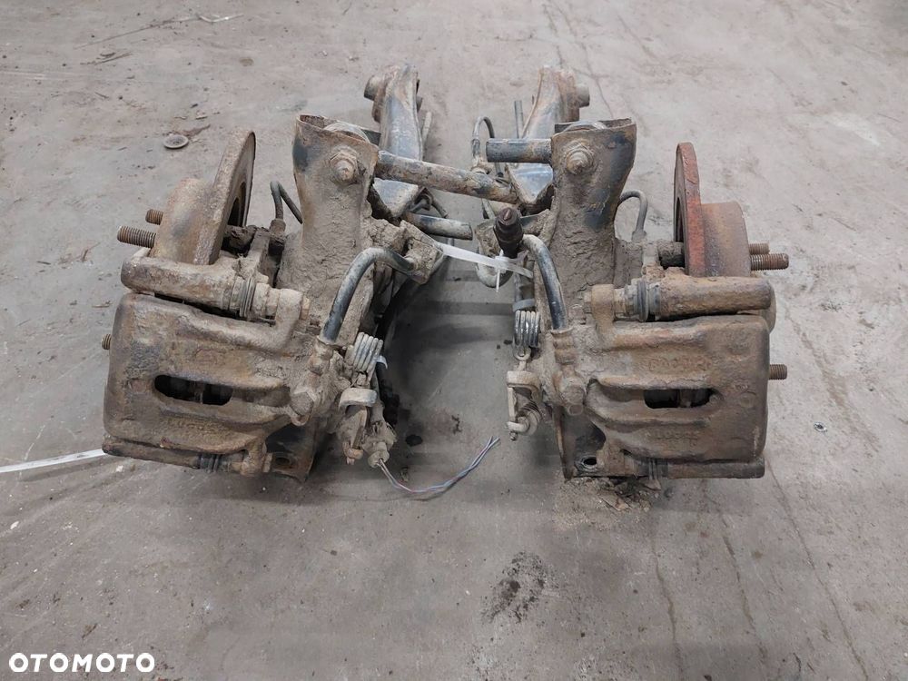 WAHACZ + PIASTA LEWY TYŁ + PRAWY TYŁ MITSUBISHI SPACE STAR I - 3