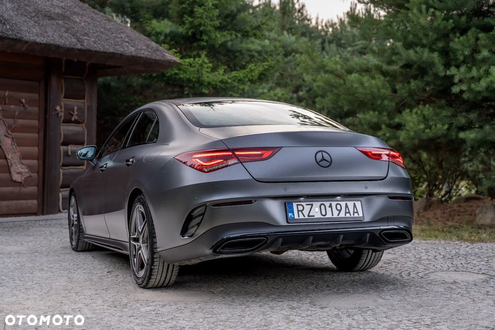 Mercedes-Benz CLA 180 AMG Line 7G-DCT - 12